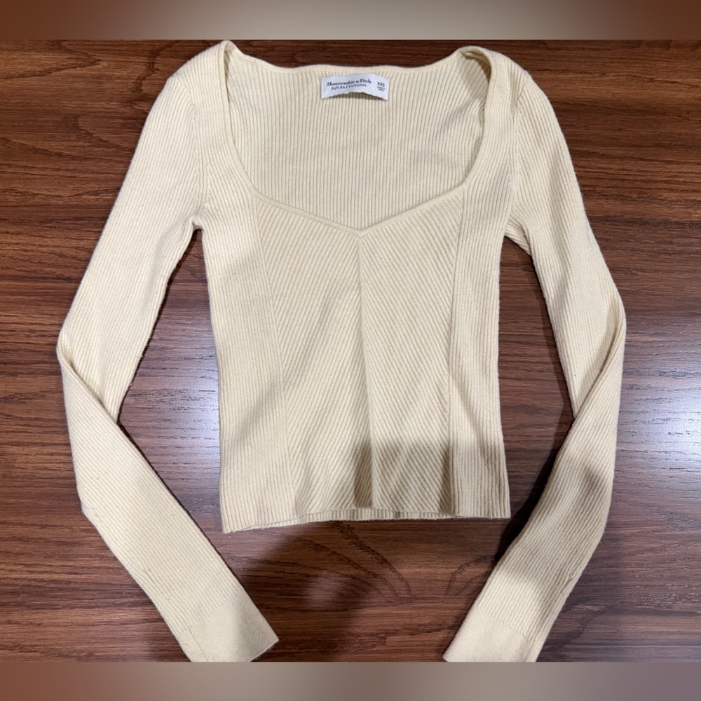 Abercrombie & Fitch Cream Ribbed Long Sleeve Scoop Neck Tee